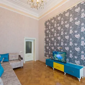 Апартаменты Lovely Center 