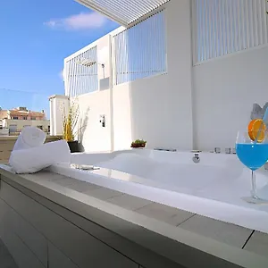 Incredible Penthouse With Jacuzzi In The Center, Unique In The Area Apartment