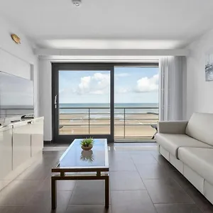 dilemmasea-app-met-zeezicht-terras-en-zwembad.hotelsghent.com/